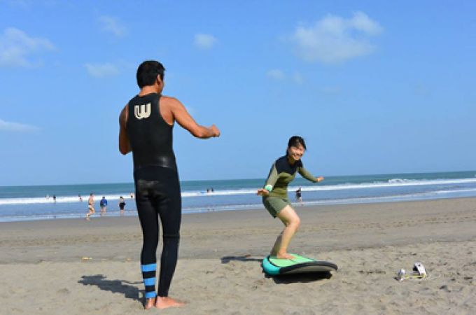 岡本  文良さん